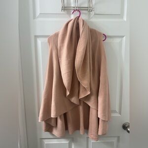 Long pink flowy vest - Vici Collection